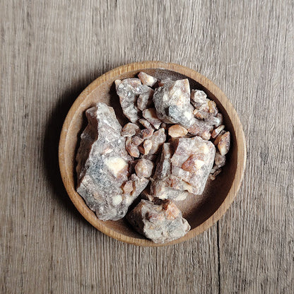 Benzoin Resin Incense – Natural Vanilla & Amber Aromatic Resin