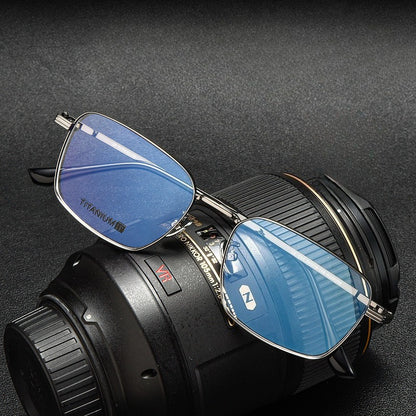 AUT016 Titanium Eyes Glasses with Prescription Myopia Lenses