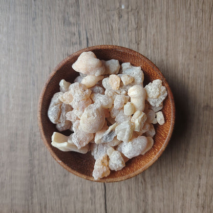 Omanischer Weihrauch – Premium, reines Naturharz für Yoga, Meditation & Aromatherapie zuhause