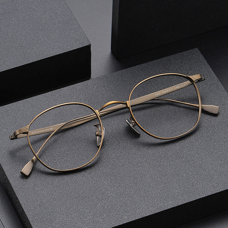 AUT004 Pure Titanium Men's Eyeglasses with Myopia Lenses.