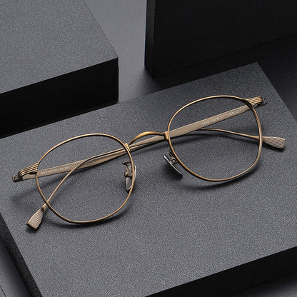 AUT004 Pure Titanium Men's Eyeglasses with Myopia Lenses.