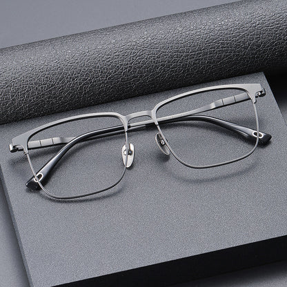AUT006 Titanium Eyeglasses with Myopia Lenses.