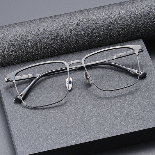 AUT006 Titanium Eyeglasses with Myopia Lenses.