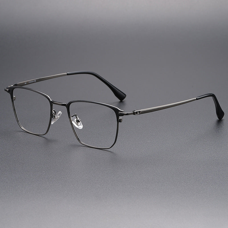 AUT010 Titanium Eyeglasses with Myopia Lenses.