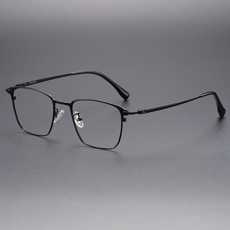 AUT010 Titanium Eyeglasses with Myopia Lenses.