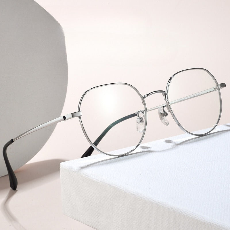 AU0008 Women's Pure Titanium Polygonal Eyeglasses with Myopia Lenses.