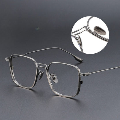 AUT005 Pure Titanium Men's Eyeglasses with Myopia Lenses.