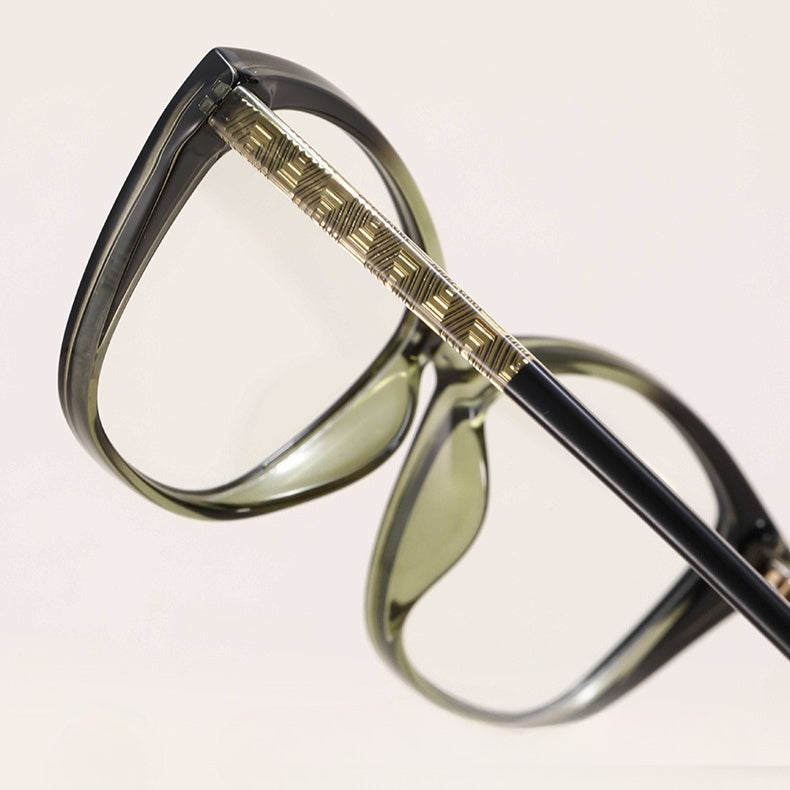 AU0014 Women's Glasses – Complete Pair with Prescription Lenses Included.